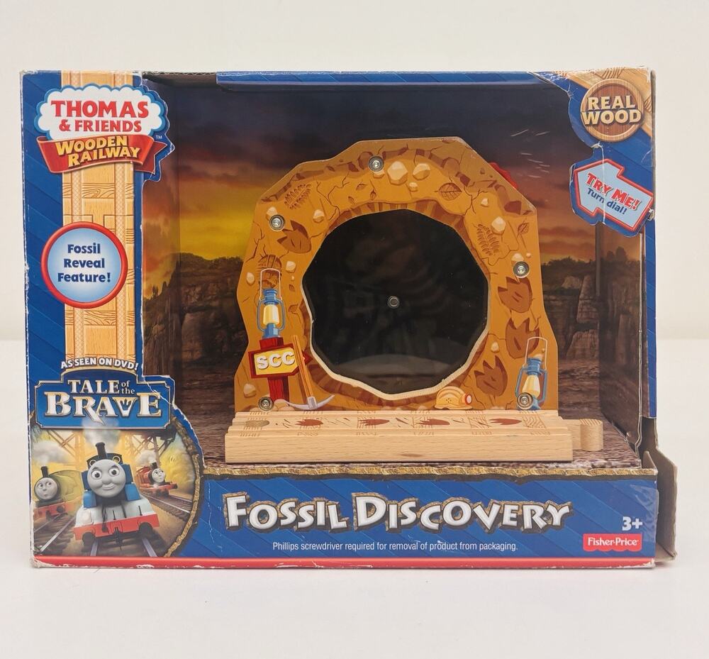 Fossil Discovery Thomas & Friends Wooden Railway BDG55 New Open Box